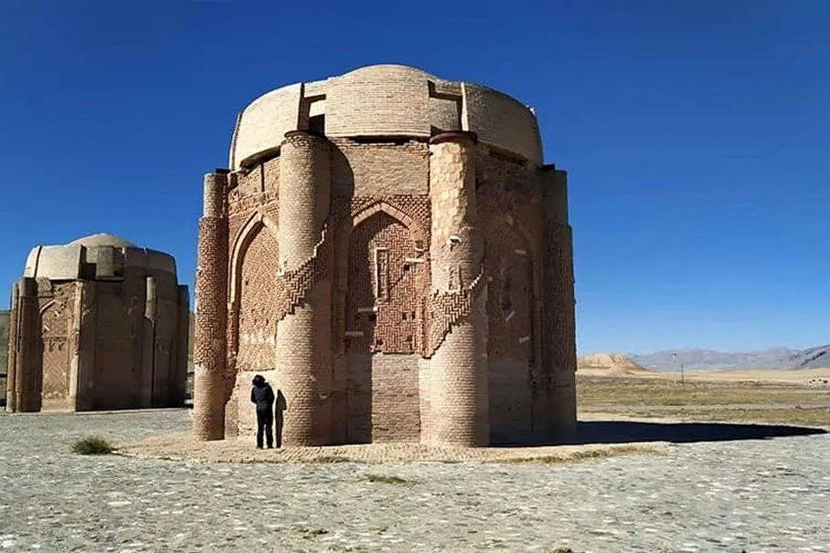 (تصاویر) برجهای خرقان قزوین؛ شاهکار معماری سلجوقی