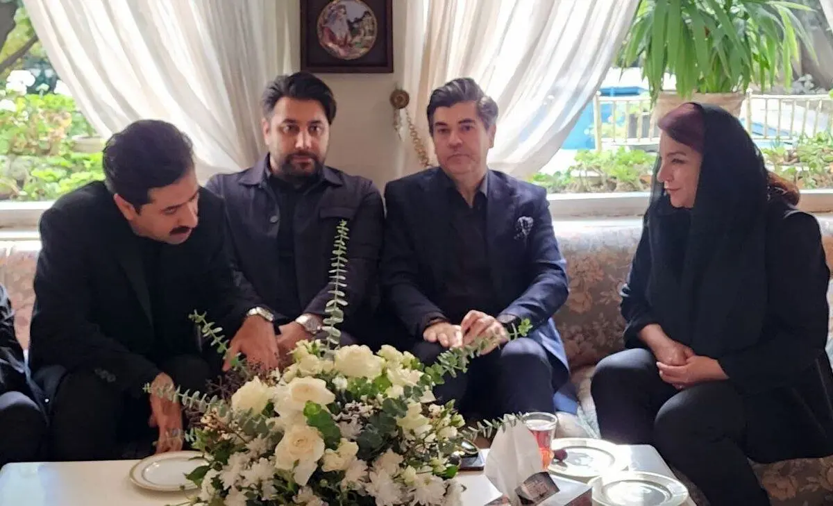 (تصاویر) حضور تهمینه میلانی، احسان خواجه امیری، محمد معتمدی، سالار عقیلی، محمد گلریز و... در منزل استاد گلپا