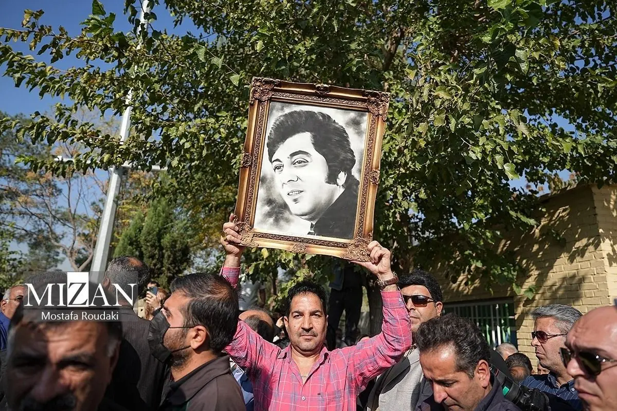 (تصاویر) مراسم تشییع پیکر زنده‌یاد اکبر گلپا در قطعه هنرمندان