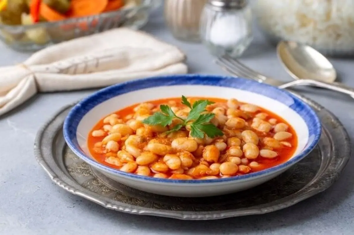 طرز تهیه فاصولیه، خوراک لوبیای ترکیه‌ای