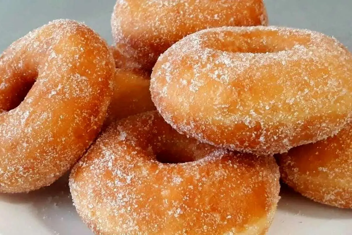 طرز تهیه دونات خانگی با آب، سریع، ترد و پفکی