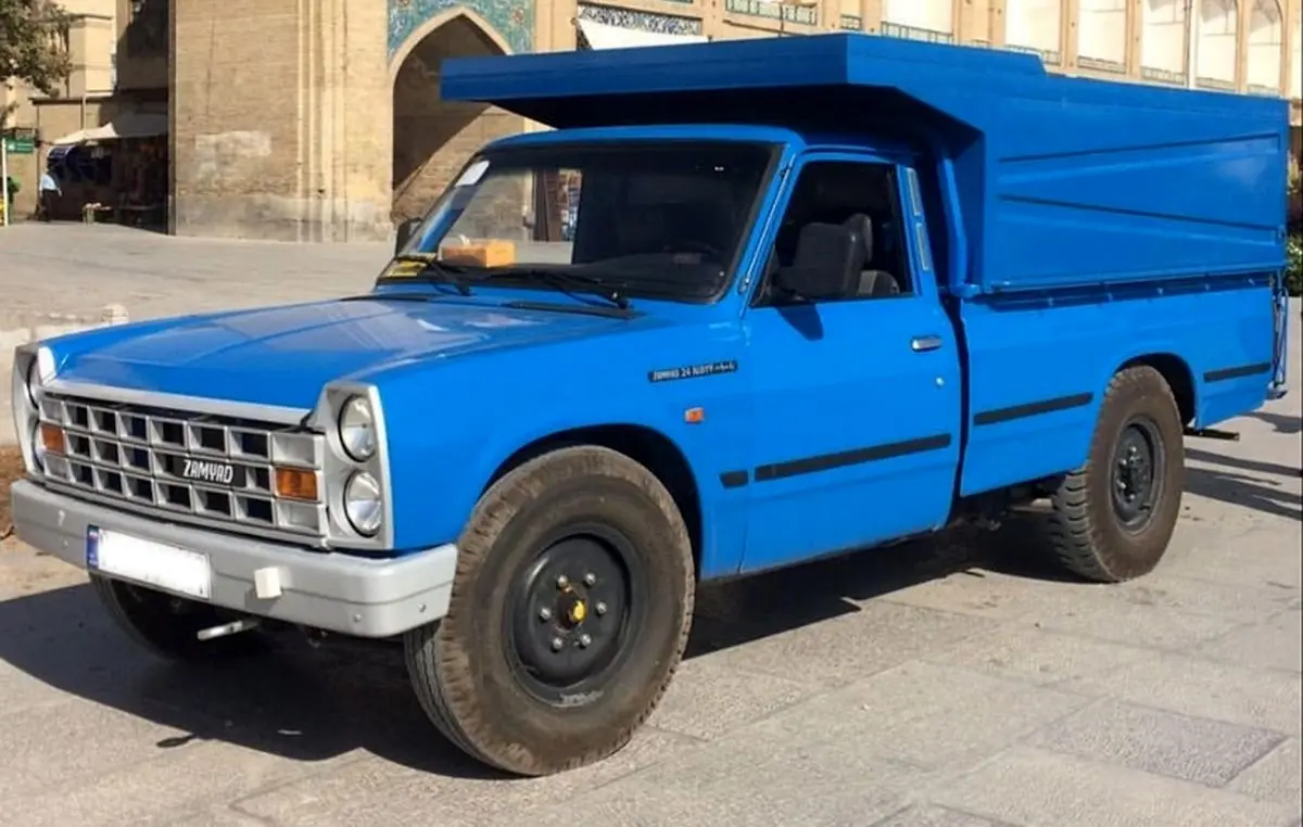 (ویدئو) پاره شدن بدنه دنا پلاس با یک ضربه نیسان آبی