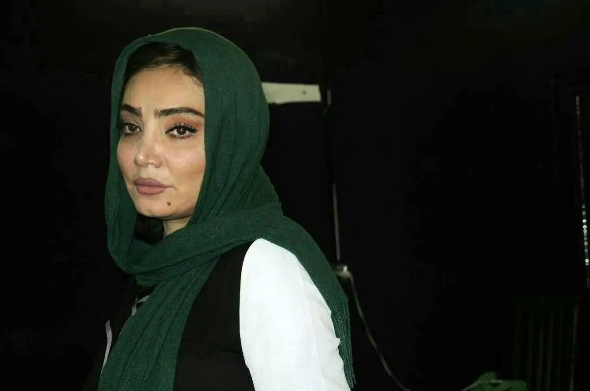 (ویدئو) ادعای جنجالی بازیگر زن: کسانی که معتقدند سینمای ما سالم است؛ در حال پوشاندن...