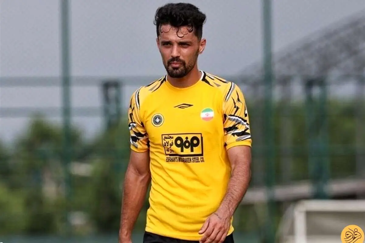باشگاه سپاهان: به دنبال رفتار غیراخلاقی. با نورافکن برخورد خواهد شد