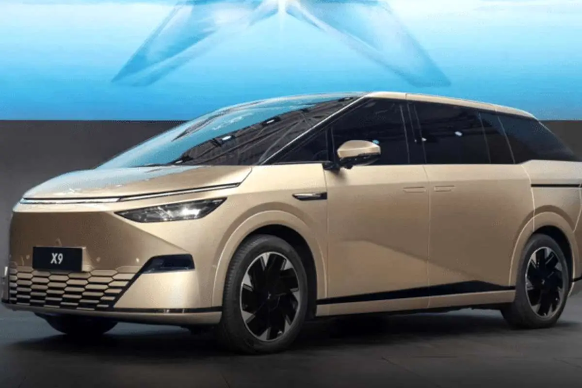 (عکس) خودرویی با فرمول لوکس اکس پنگ با قلب الکتریکی