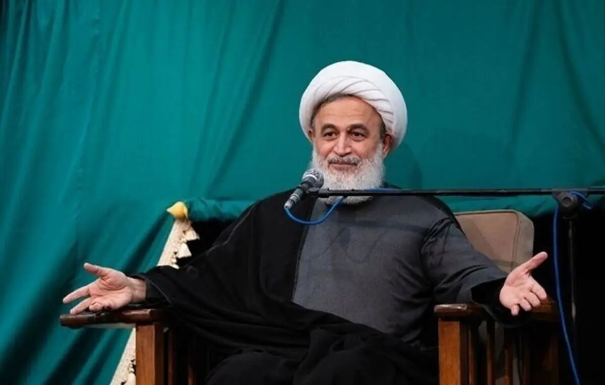 پناهیان: آدم انقلابی مانند بقیه سر در آخور ندارد