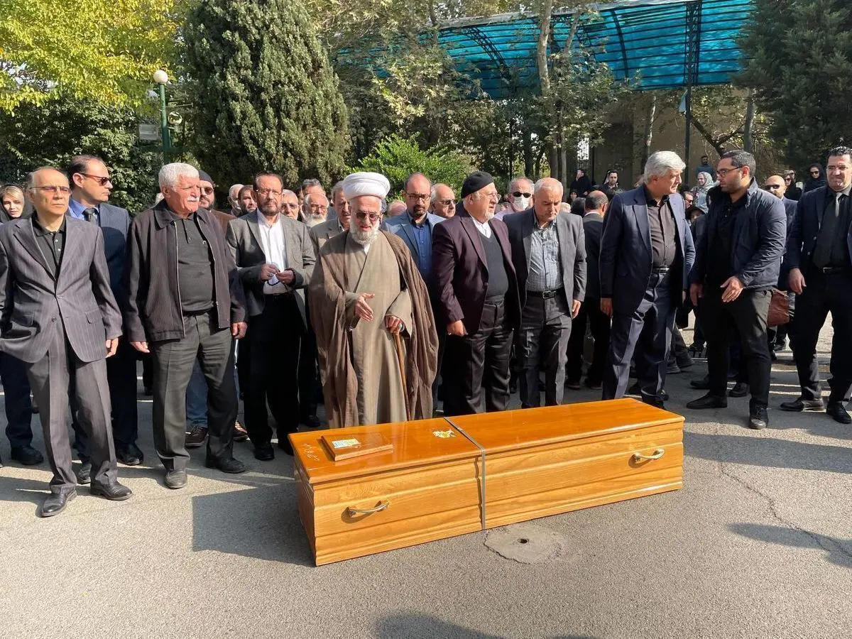 مراسم تشییع پیکر مرحوم هرمیداس باوند برگزار شد