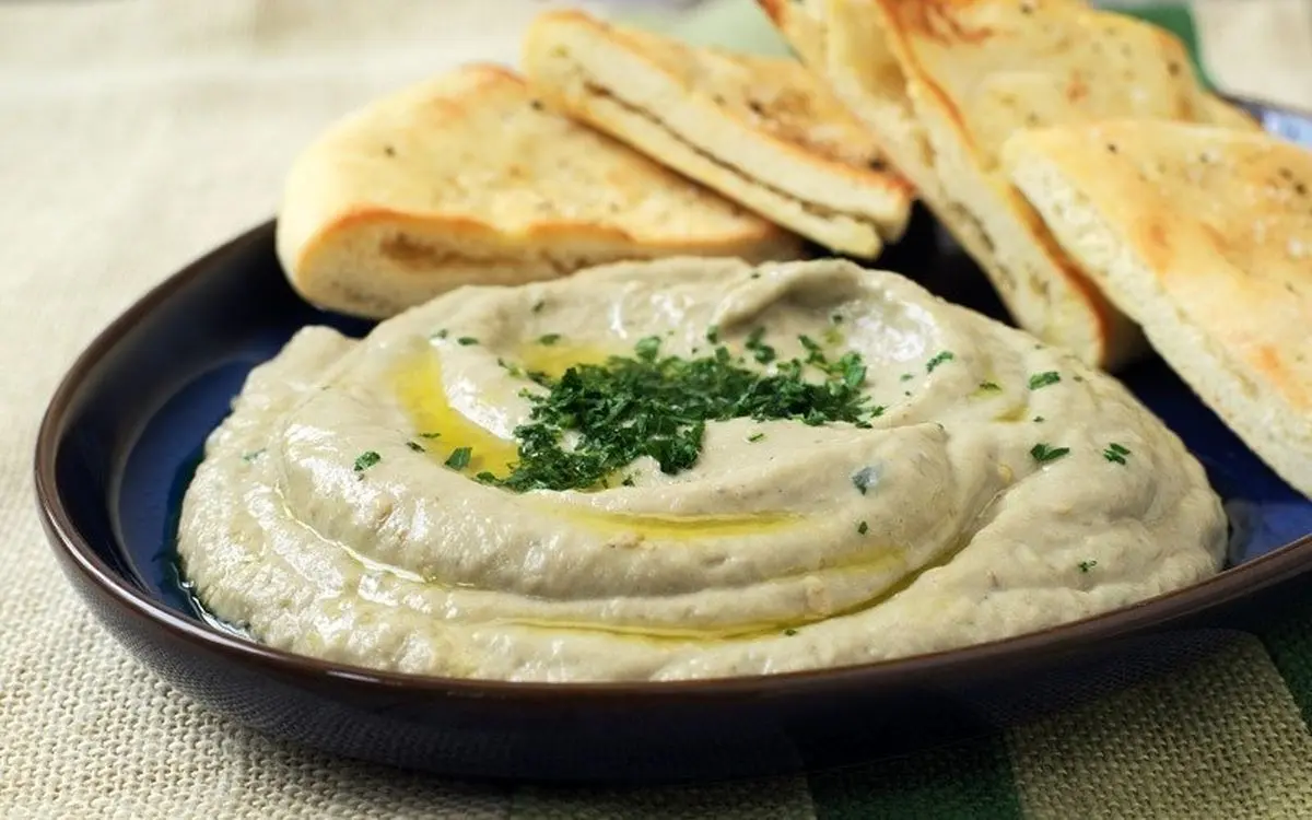 خوراک خوش طعم و مزه بادمجان ماست