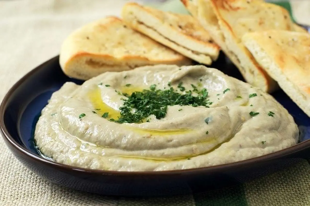 خوراک خوش طعم و مزه بادمجان ماست