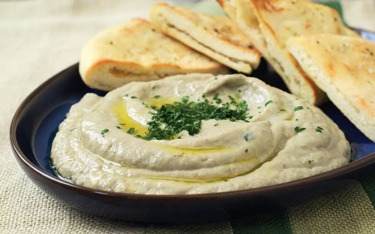 خوراک خوش طعم و مزه بادمجان ماست