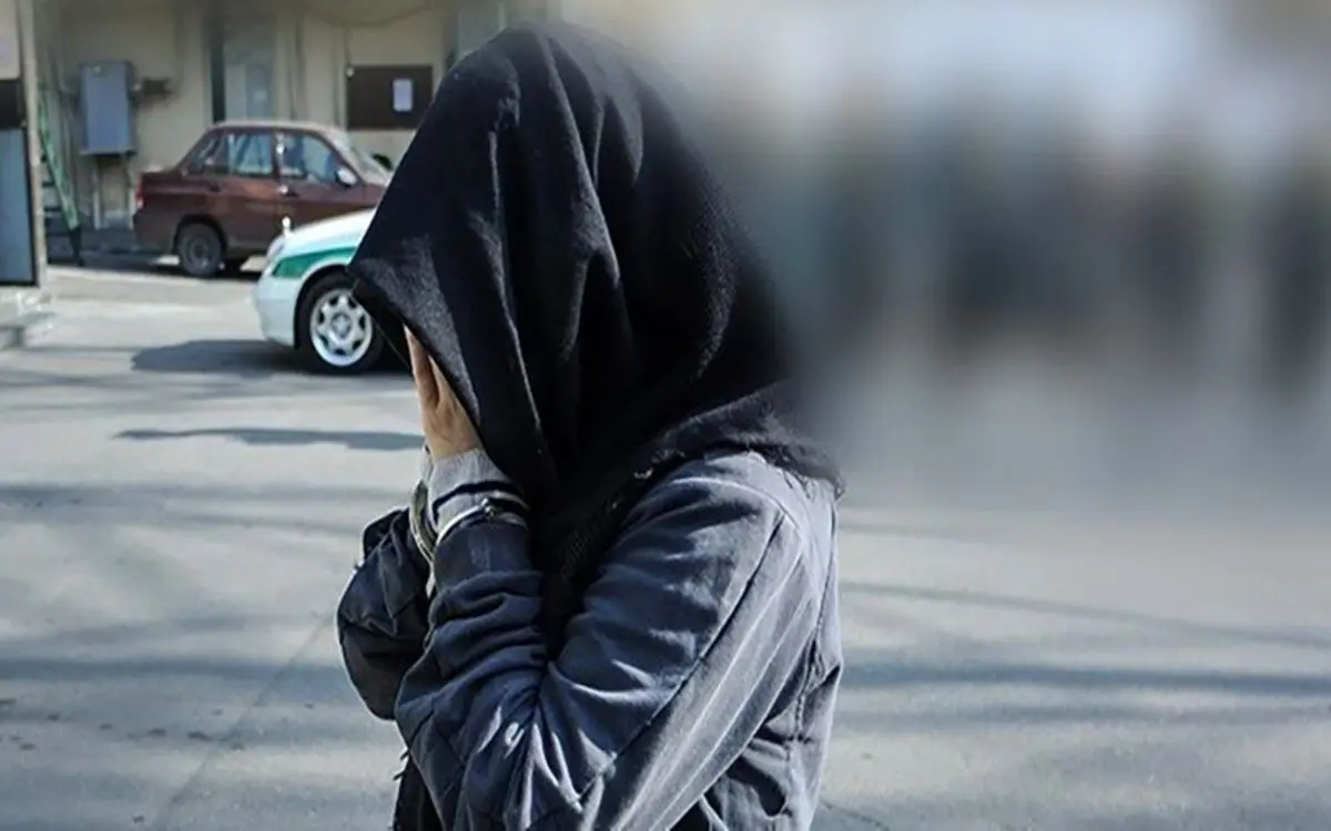 (ویدئو) گفتگو با زن سارقی که ماهرانه گوشی می‌قاپید