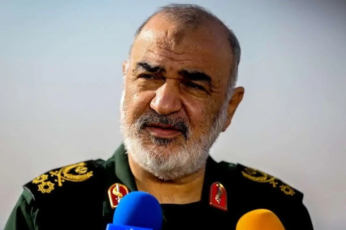 فرمانده کل سپاه: مستکبران حقیرانه با نوزادان میجنگند