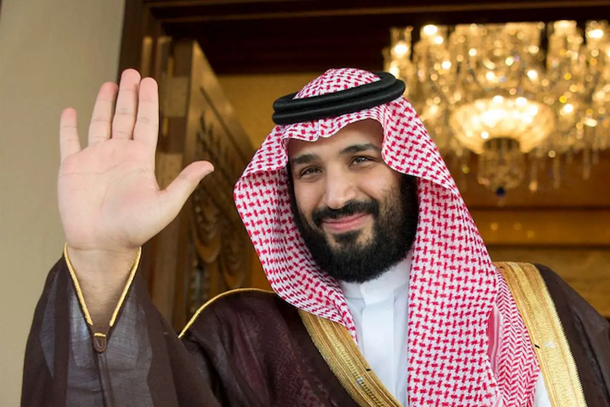 سازه عجیب بنسلمان وسط بیابان عربستان!