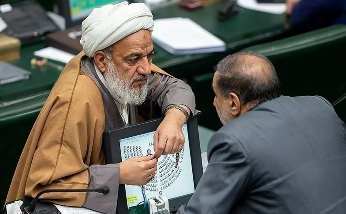 آقاتهرانی: اگر جمعیت پایداری‌ها در مجلس بیشتر باشد بهتر کار می‌کنیم