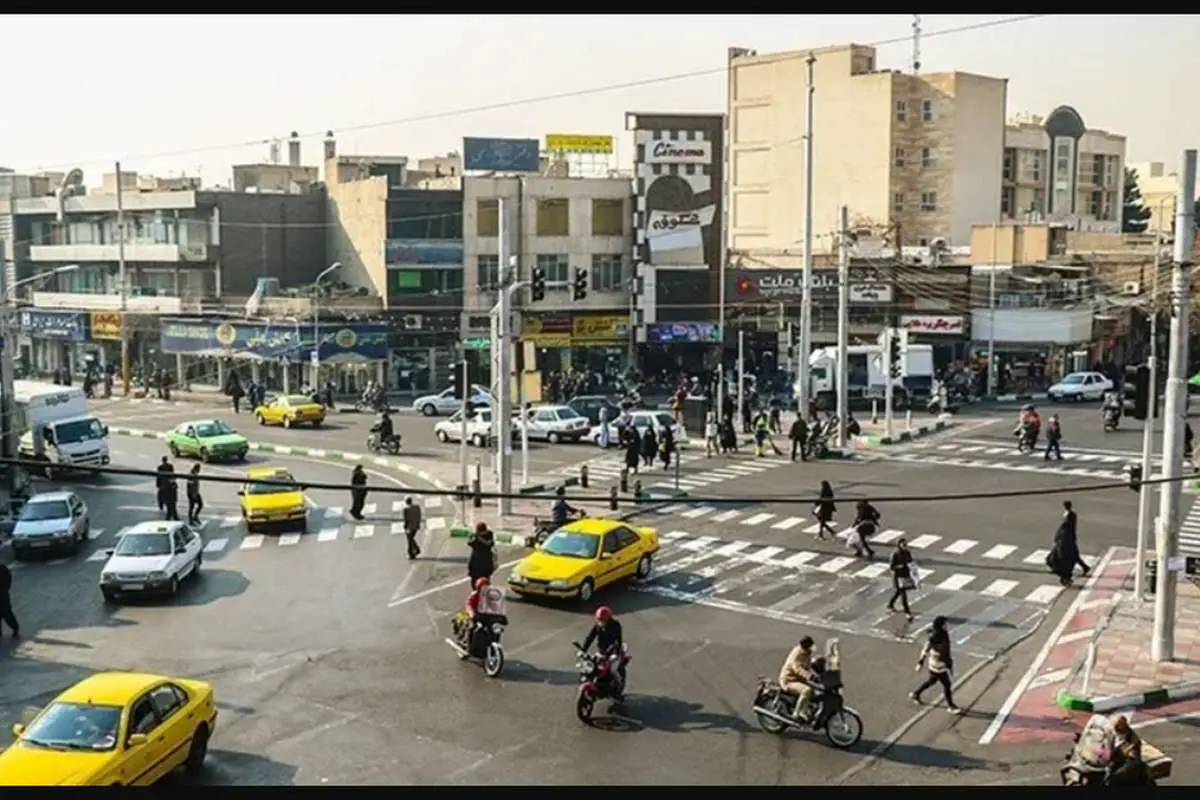 تصویری از میدان قدیمی تهران که نام زنانه داشت