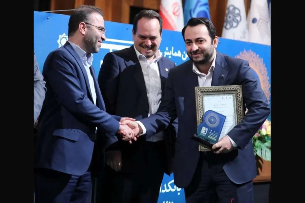 بانک صادرات ایران با «ست» جایزه اول جشنواره دکتر نوربخش را به خانه برد