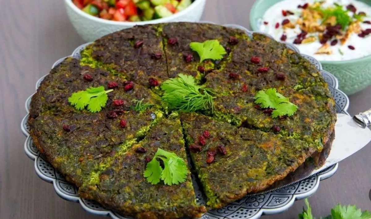 کوکو سبزی را با این روش متفاوت درست کنید