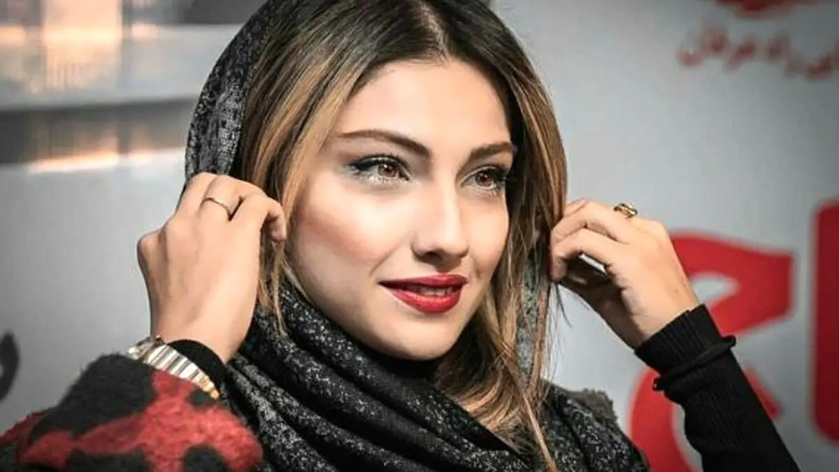 (ویدئو) سوتی بامزه محیا دهقانی در یک مسابقه تلویزیونی