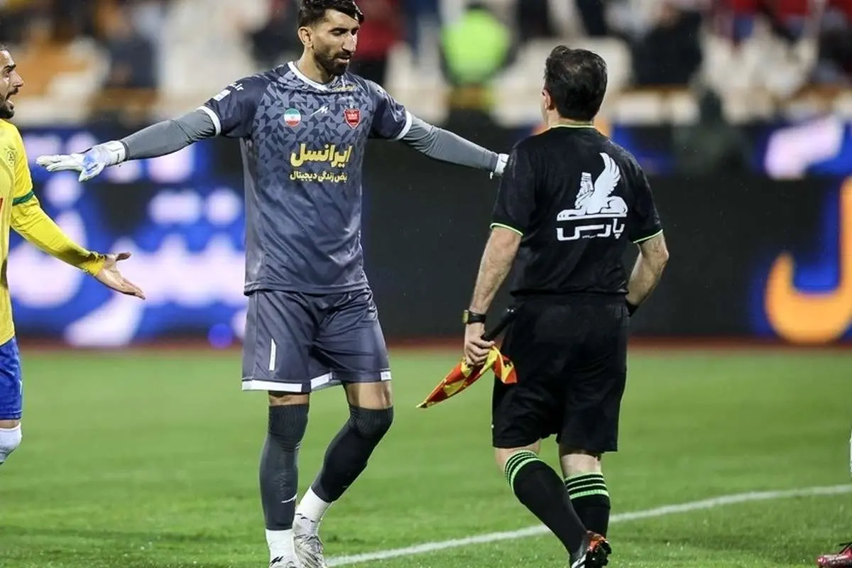 بیرانوند: رونالدو من را ول نمیکند!
