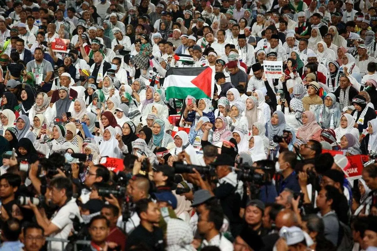 بلومبرگ: مسلمانان آسیا از استانداردهای دوگانه غرب خسته‌اند