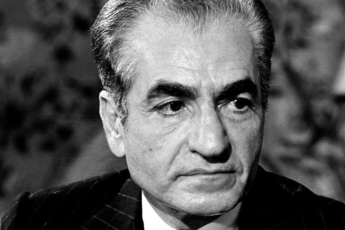 (عکس) کبری؛ ساعت کمیاب محمدرضا پهلوی