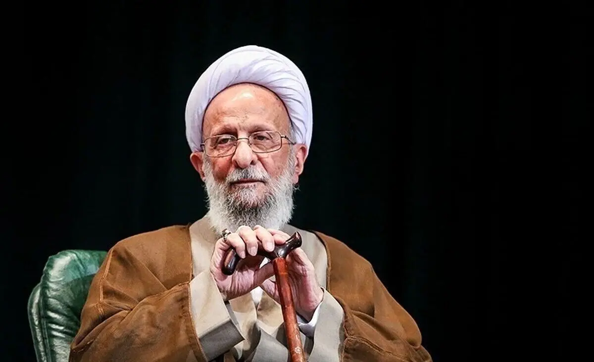 کیهان: آیت‌الله مصباح در رفراندوم جمهوری اسلامی شرکت کرد، اما عکسش گم شده
