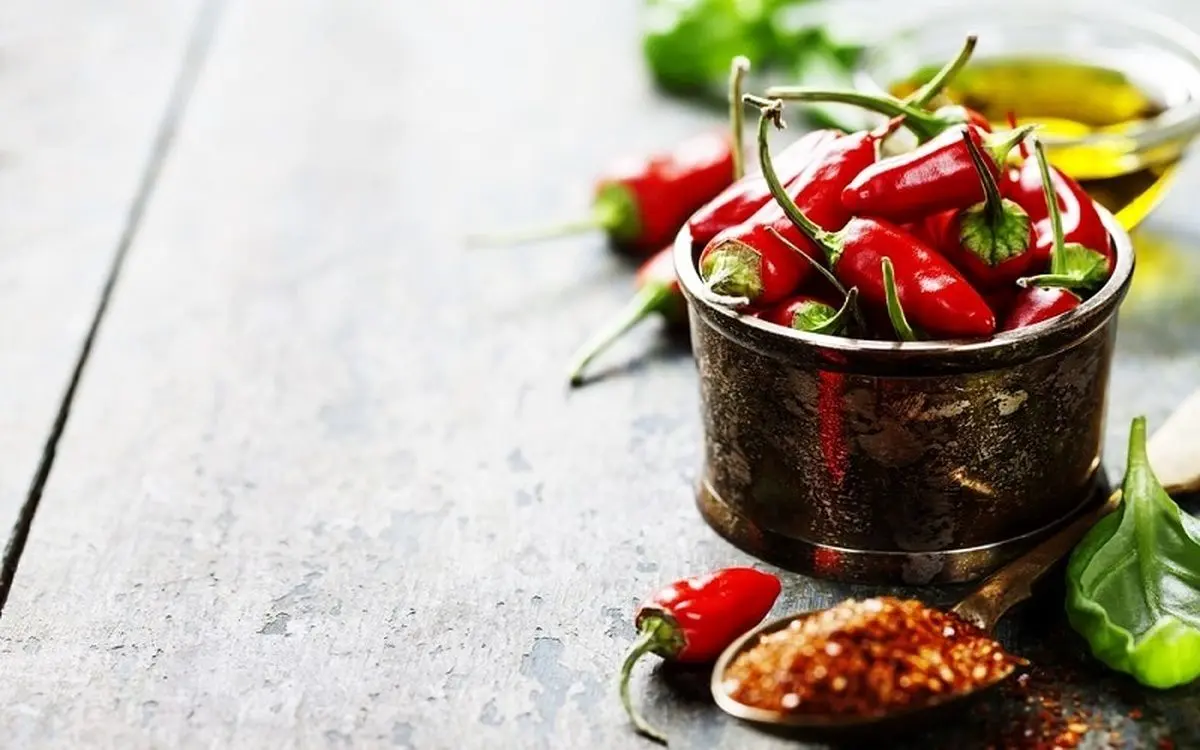 فواید و مضرات غذاهای تند را بشناسید