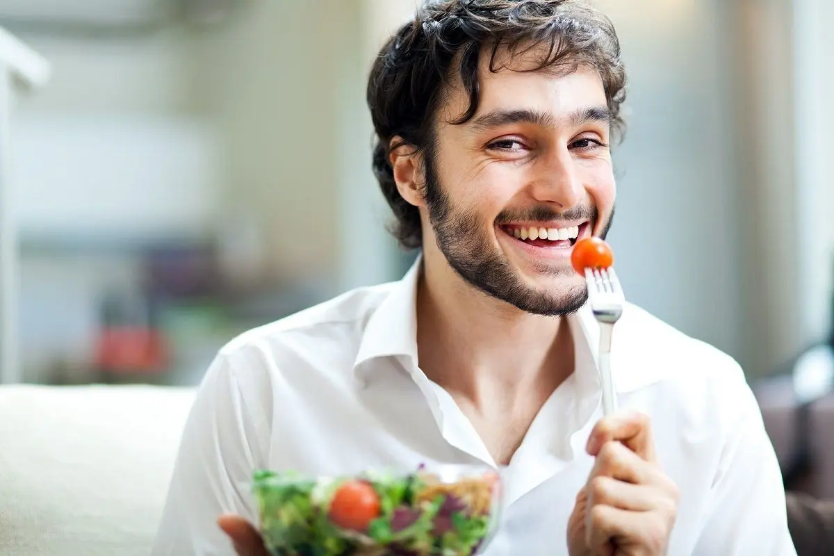 چگونه همزمان با عضله‌سازی، چربی بسوزانیم؟