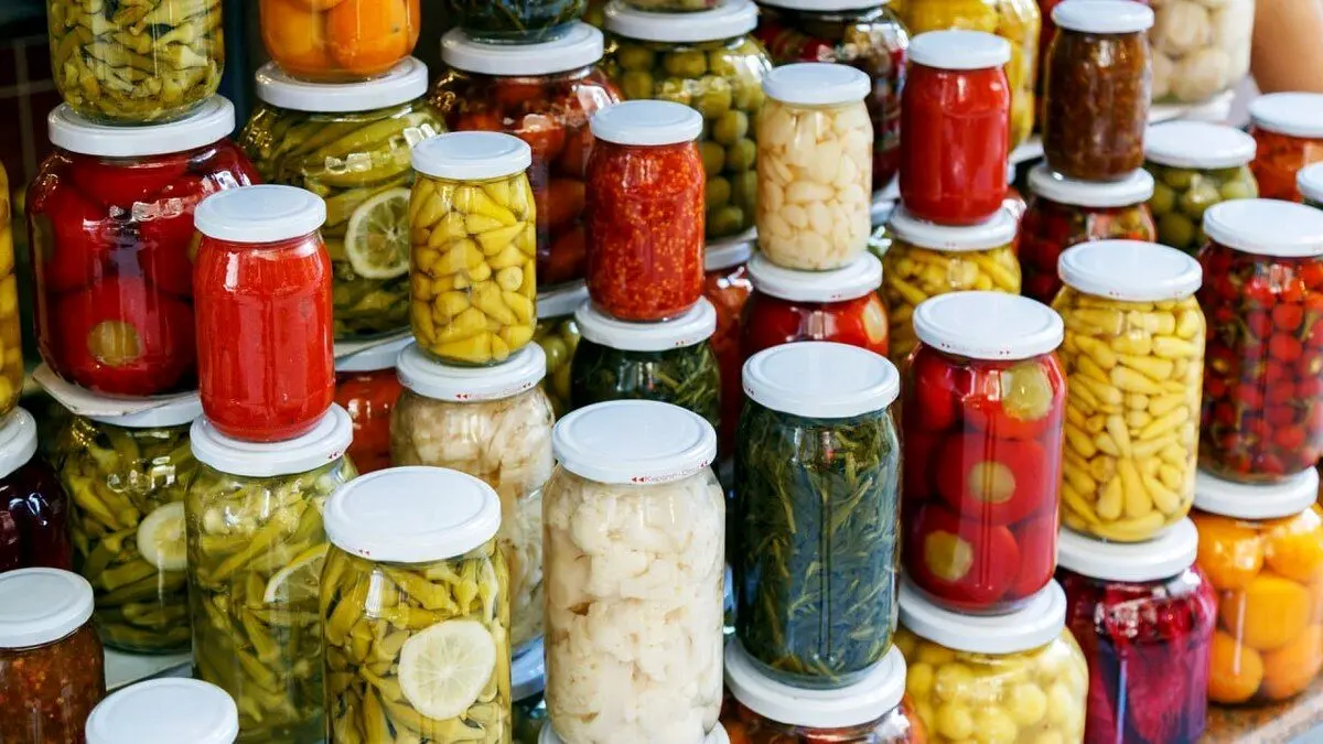 سبزی مناسب برای خوش طعم شدن هر نوع ترشی