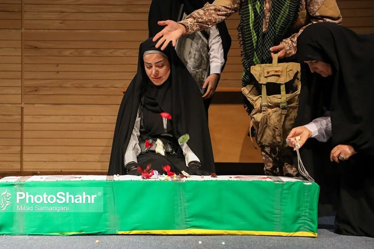 (تصاویر) گردهمایی ۵۰۰ خواهر شهید