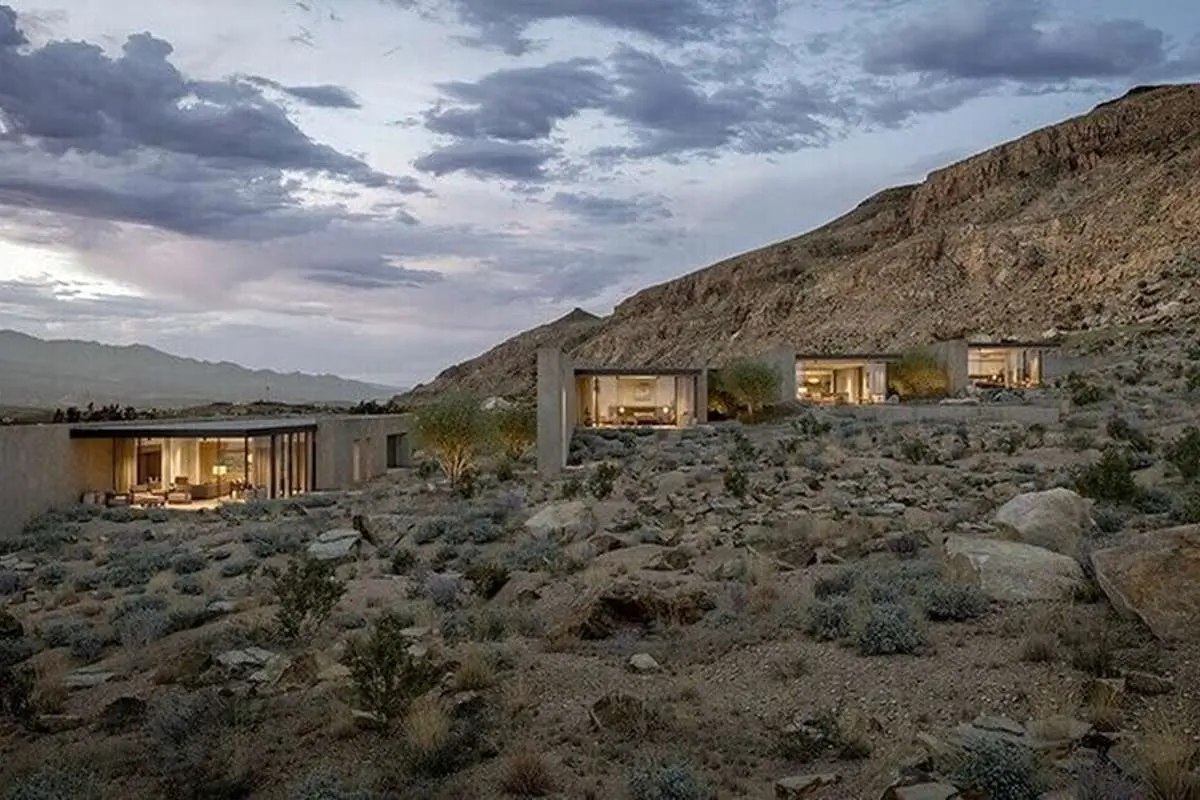 (تصاویر) همزیستی زمینهای منزوی و ناهموار با معماری مدرن
