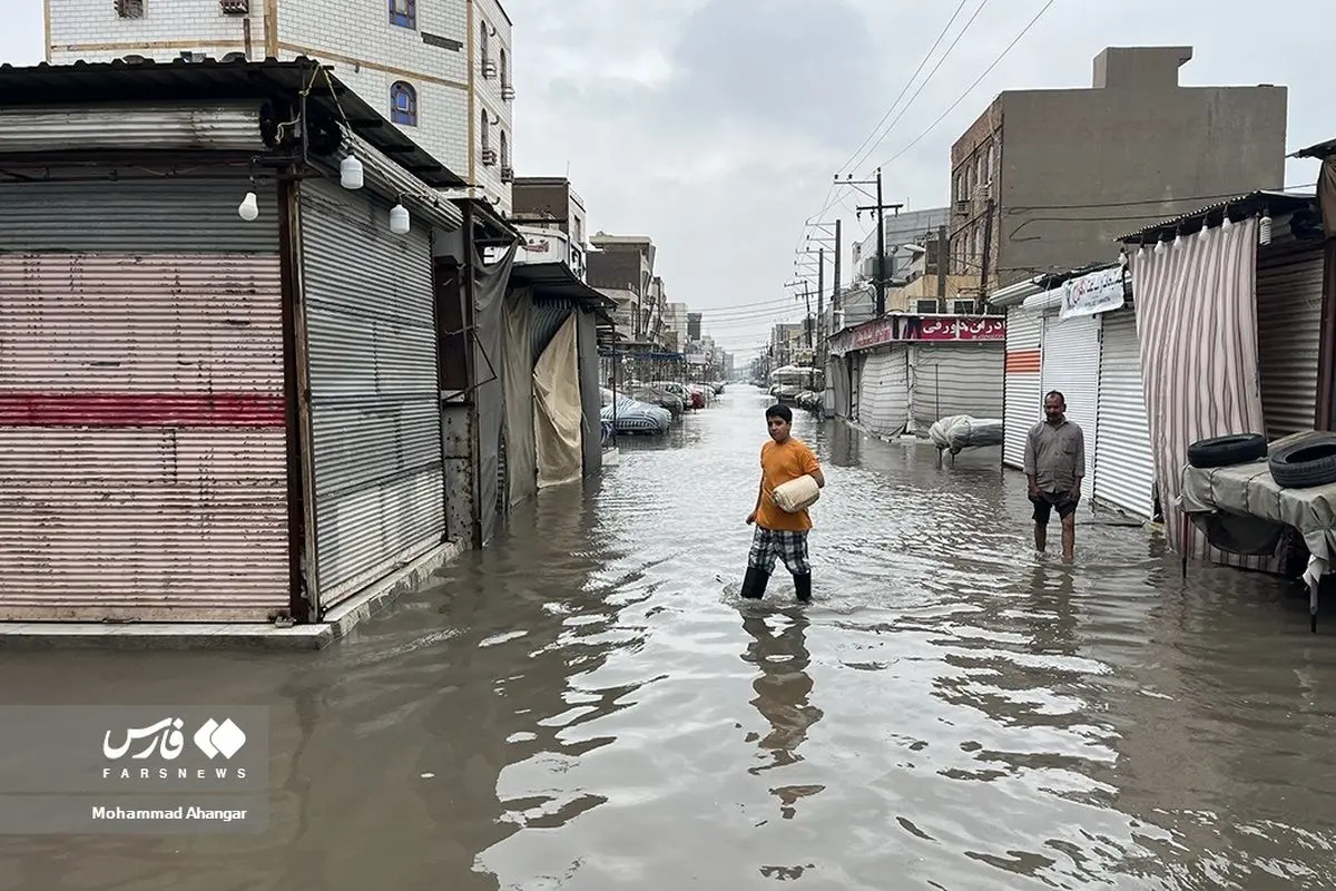 (تصاویر) آبگرفتگی بازار کیان اهواز