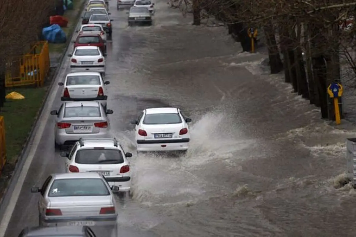 (ویدئو) خیابان صادقیه رودخانه شد!