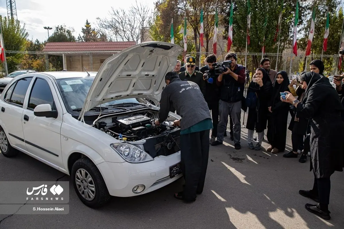(تصاویر) دستگیری ۱۱ سارق خودرو و موتورسیکلت