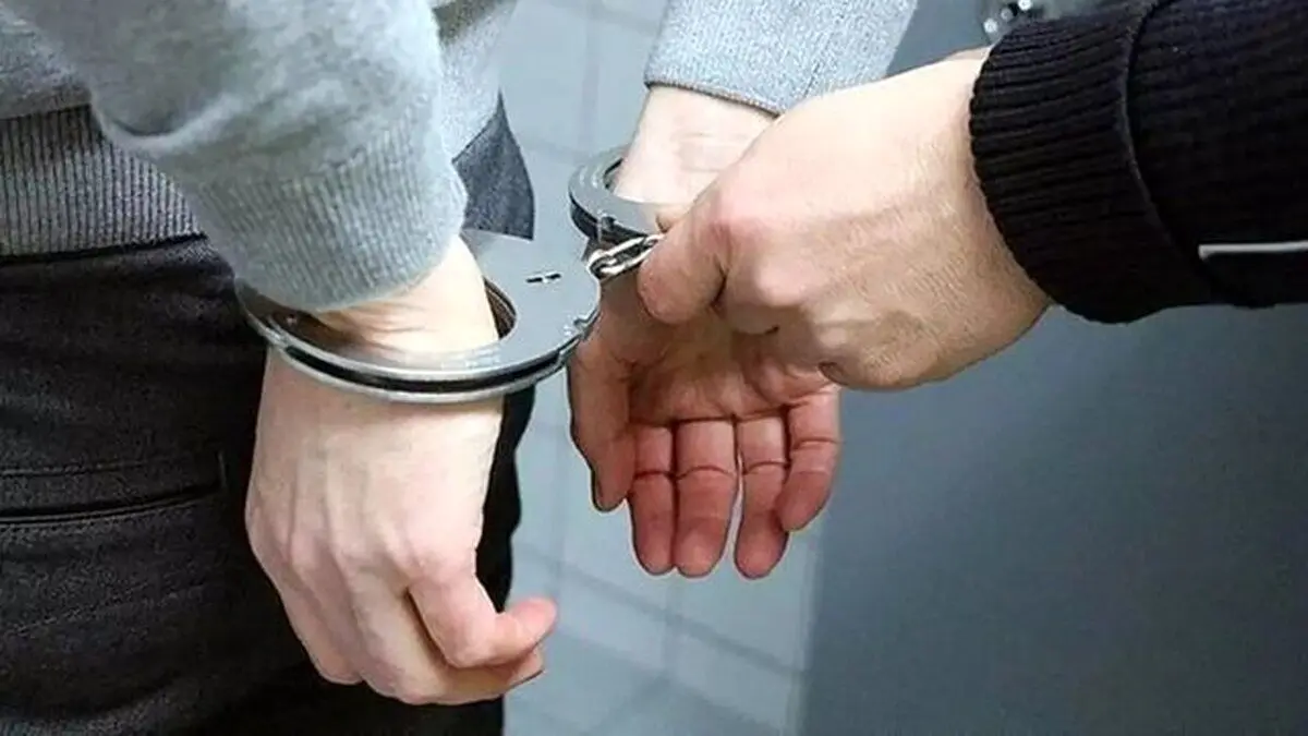 مرد روانی مادرش را با چکش کشت