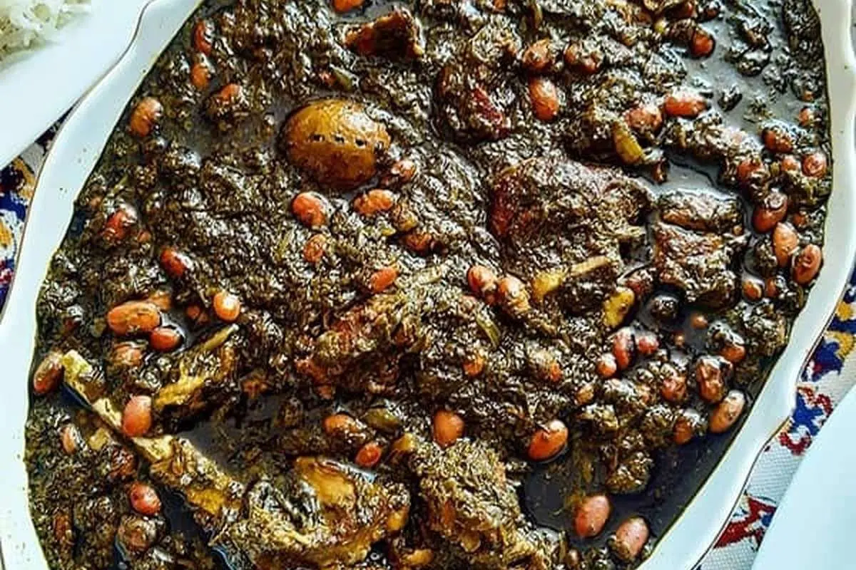 طرز تهیه خورش لوبیا چشم بلبلی؛ یک غذای سنتی از استان بوشهر 
