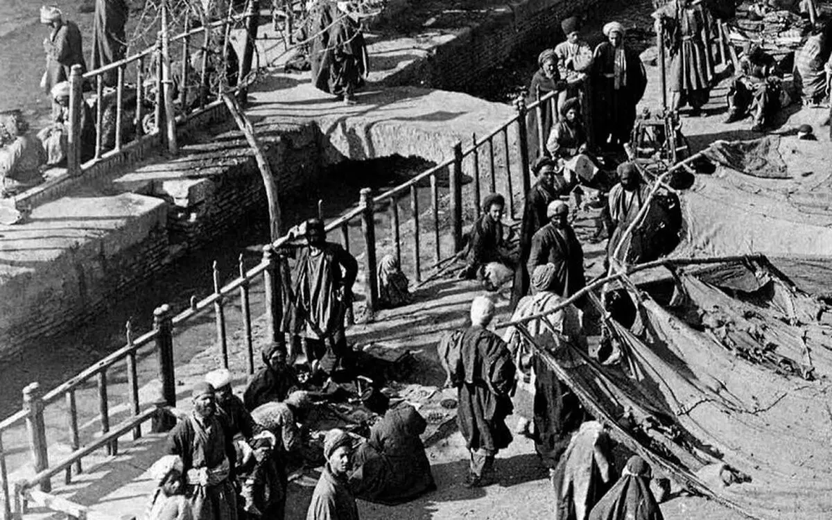 (تصاویر) سفر به عصر قاجار؛ از مشهد و رشت تا تهران برفی