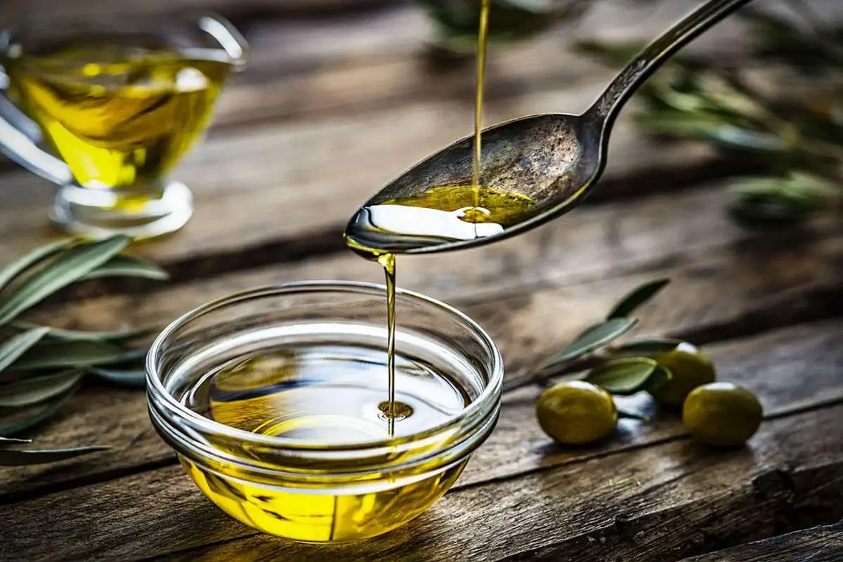 قیمت روغن زیتون در بازار چند؟