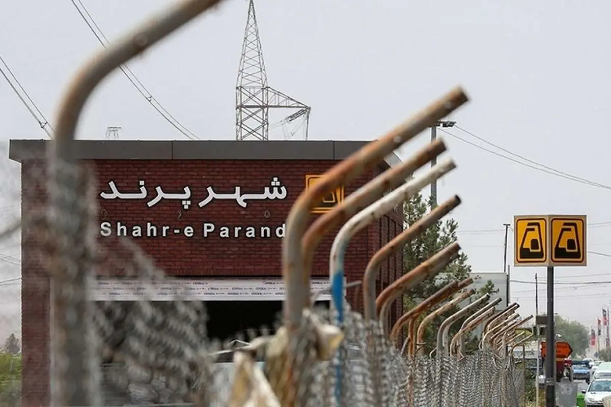 مصائب تهران-پرند/آیا «مترو» برای پرند کفایت میکند؟