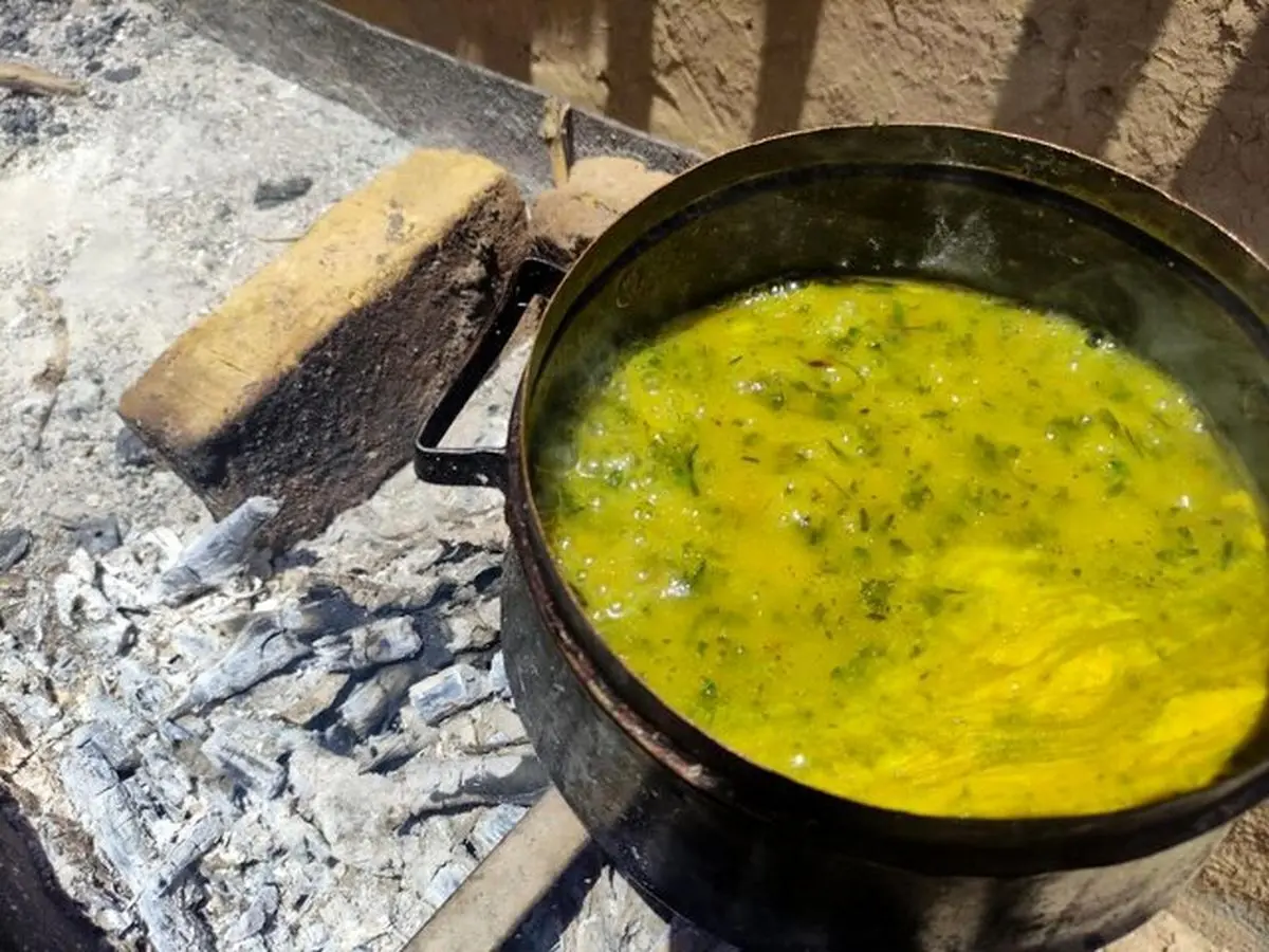 «خورش زردآلو جوش»؛ غذایی سنتی برای «شب یلدا»