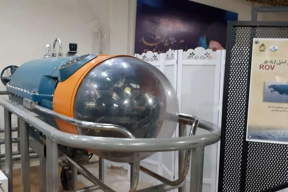 (عکس) رونمایی از شناور بدون سرنشین نیروی دریایی ارتش