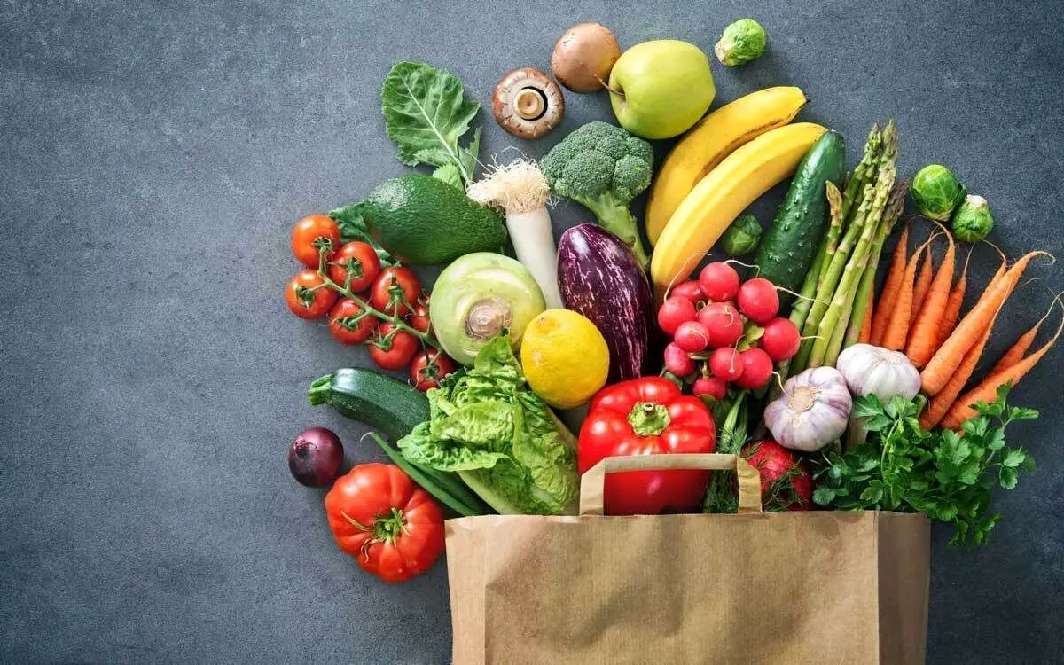 توصیه‌های مهم تغذیه‌ای برای کاهش عوارض آلودگی هوا