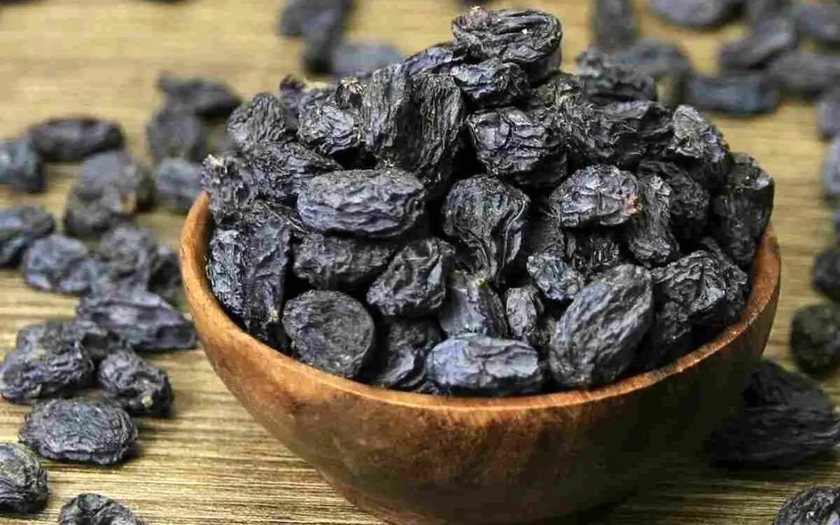 پیشگیری از پوکی استخوان با این خوراکی خوشمزه