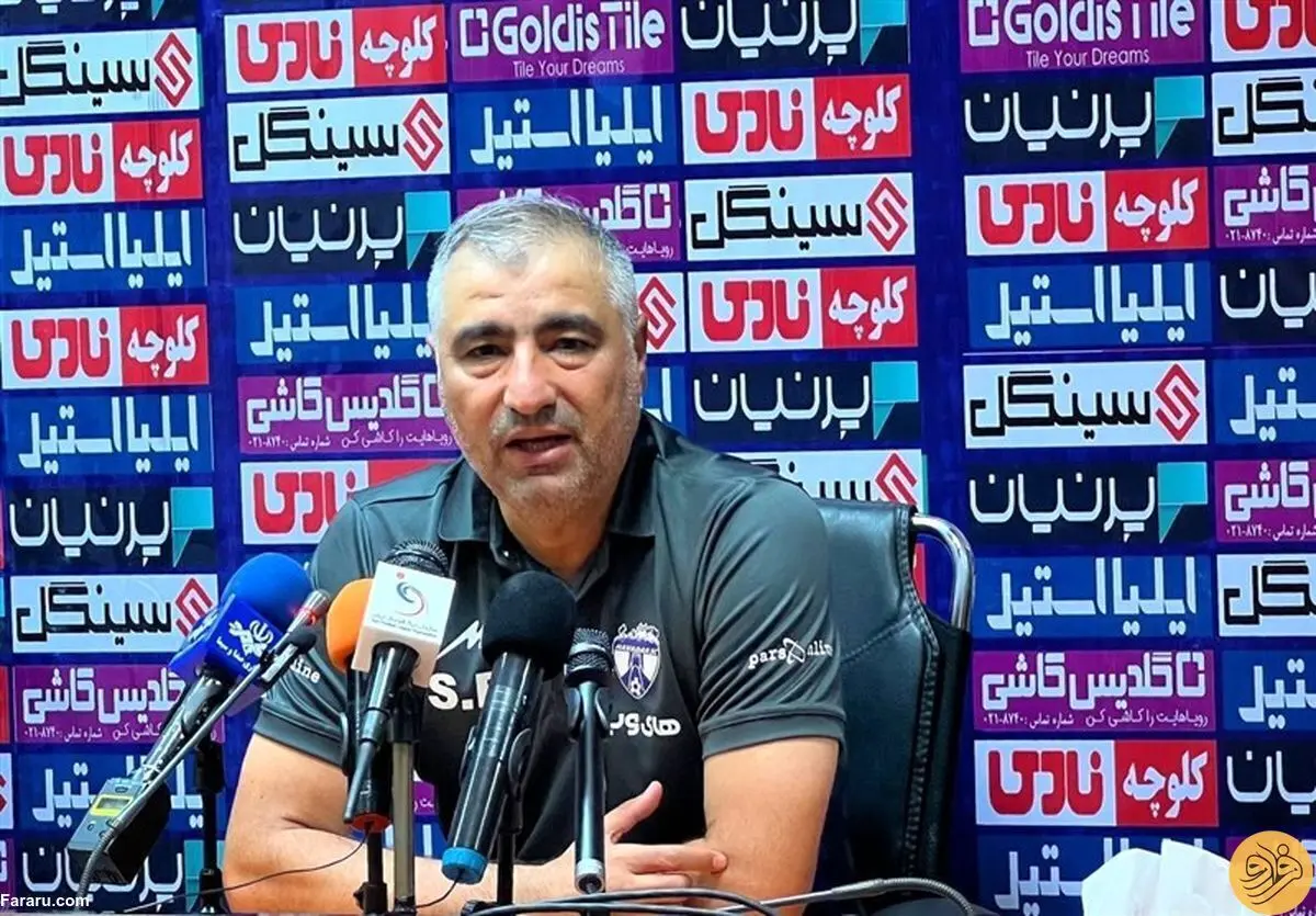 درگیری شدید ساکت با یک استقلالی!