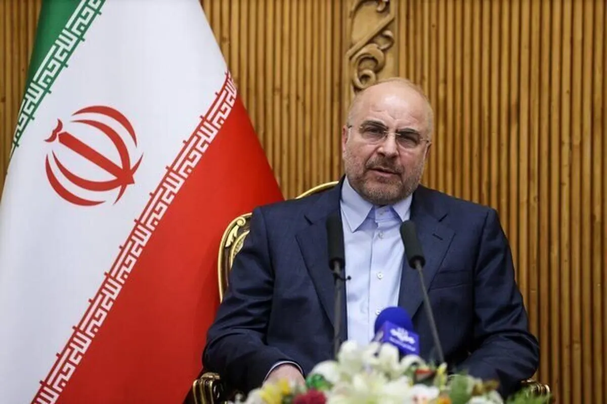 (تصویر) واکنش قالیباف به بیلبورد‌های شهرداری تهران با تعریف و تمجید از مجلس یازدهم