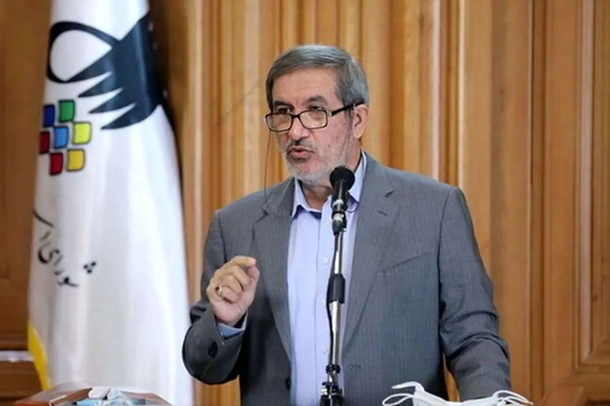 کنایه عضو شورای شهر به زاکانی؛ «اینگونه می‌خواستید کمر ترافیک را بشکنید؟»