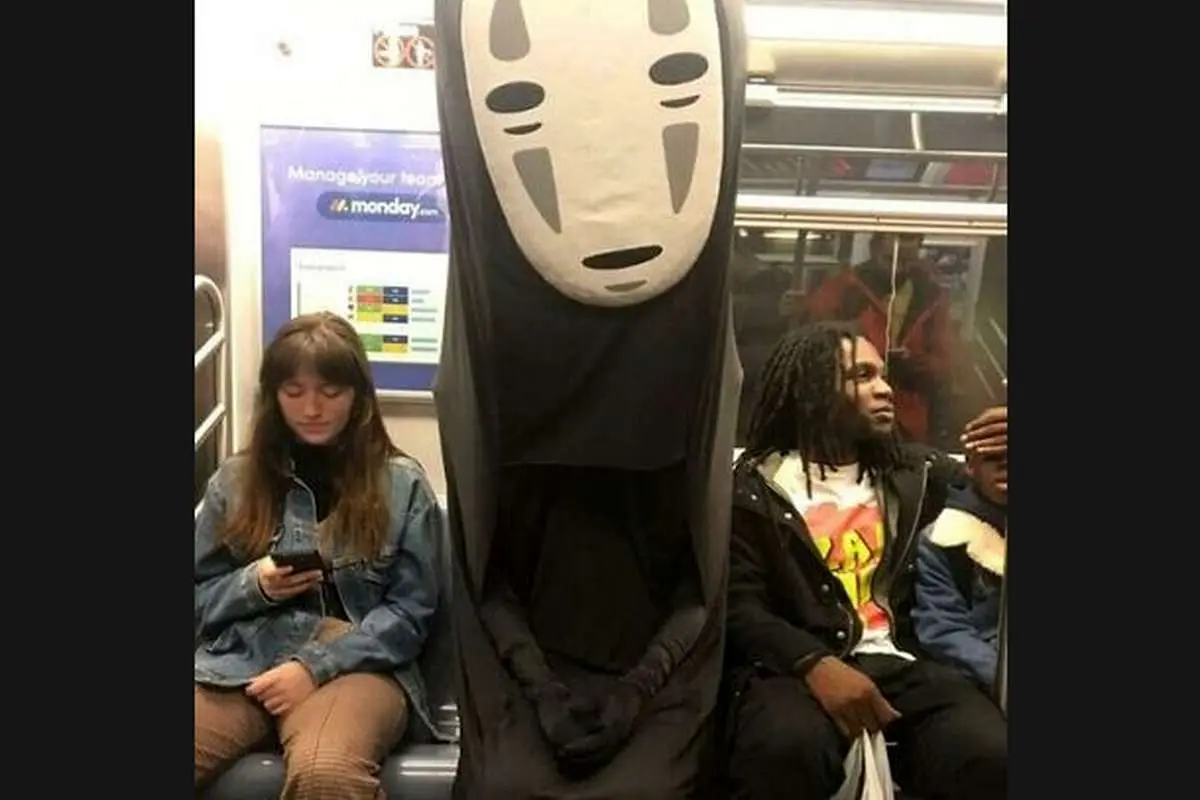 (تصاویر) مسافران عجیب مترو!