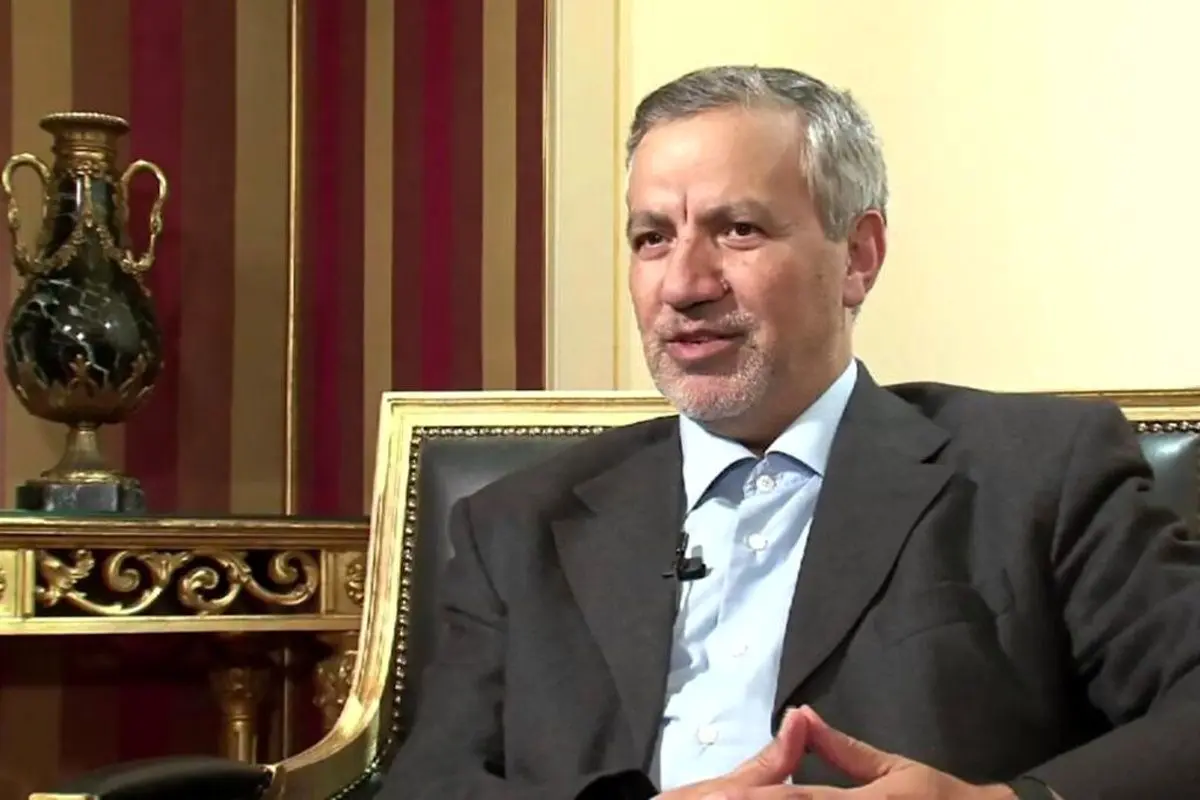 صد سالگی جلال آل‌احمد؛ مردی با چشمانی از سوال و عسل!
