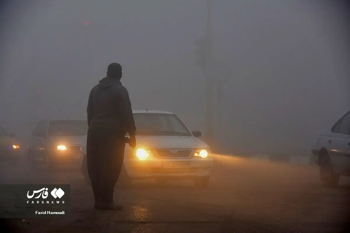 (تصاویر) مه صبحگاهی در آبادان