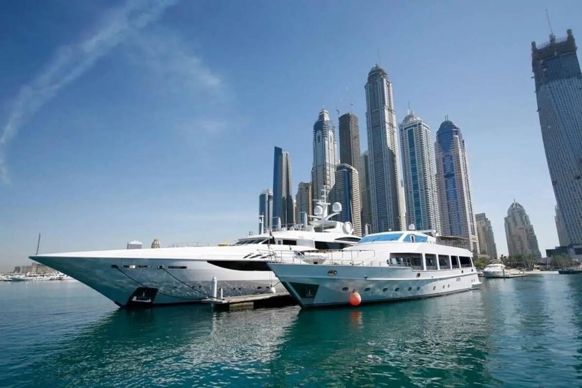 درون زندگی مجلل روس‌های دبی